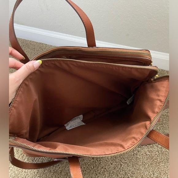 Brown leather Fossil bag - Picture 7 of 10